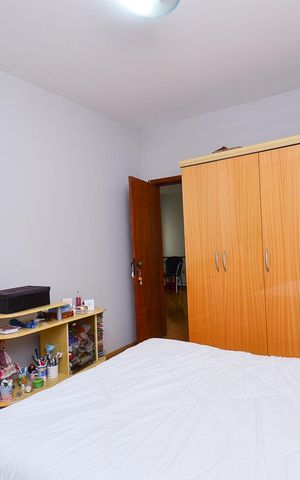 Casa à venda com 360m², 5 quartos e 4 vagas Casa à venda com 360m², 5 quartos e 4 vagasQuarto 4