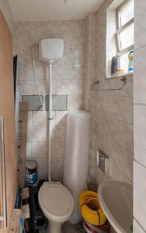 Apartamento para alugar com 90m², 3 quartos e sem vagaBanheiro de serviço