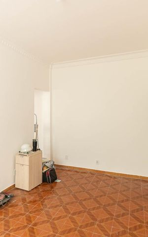 Apartamento para alugar com 90m², 3 quartos e sem vagaSala