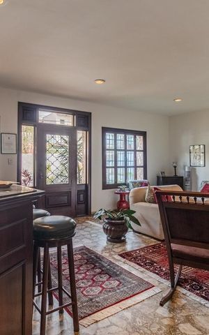 Casa à venda com 200m², 4 quartos e 3 vagasSala