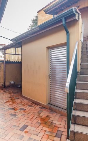 Casa à venda com 200m², 4 quartos e 3 vagasQuintal