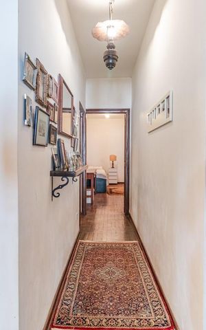 Casa à venda com 200m², 4 quartos e 3 vagasCorredor
