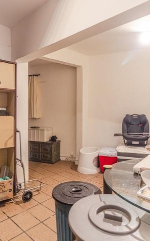 Casa à venda com 200m², 4 quartos e 3 vagasSuíte 2
