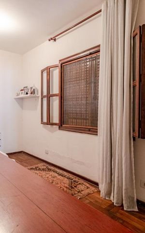 Casa à venda com 200m², 4 quartos e 3 vagasQuarto 