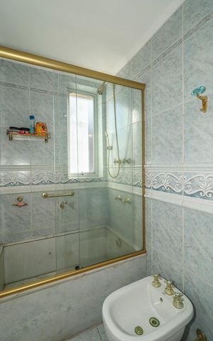 Apartamento à venda com 155m², 3 quartos e 2 vagasBanheiro da Suíte