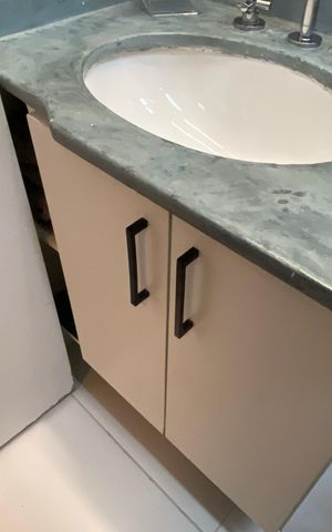 Apartamento à venda com 174m², 3 quartos e 3 vagas Apartamento à venda com 174m², 3 quartos e 3 vagasBanheiro da Suíte 3