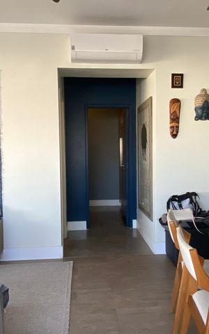 Apartamento à venda com 174m², 3 quartos e 3 vagas Apartamento à venda com 174m², 3 quartos e 3 vagasSala