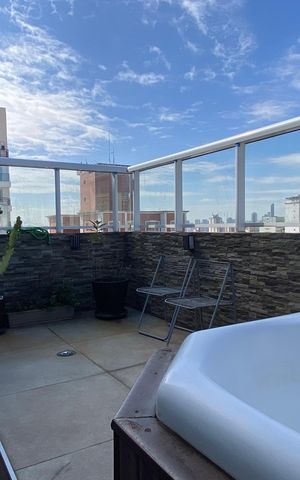 Apartamento à venda com 174m², 3 quartos e 3 vagas Apartamento à venda com 174m², 3 quartos e 3 vagasÁrea comum