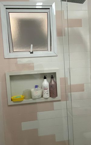 Apartamento à venda com 174m², 3 quartos e 3 vagas Apartamento à venda com 174m², 3 quartos e 3 vagasBanheiro da Suíte 1