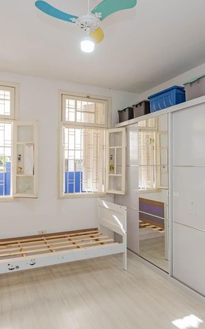 Casa à venda com 120m², 2 quartos e 2 vagasQuarto 