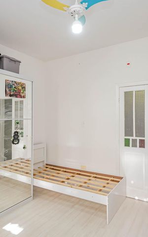 Casa à venda com 120m², 2 quartos e 2 vagasQuarto 