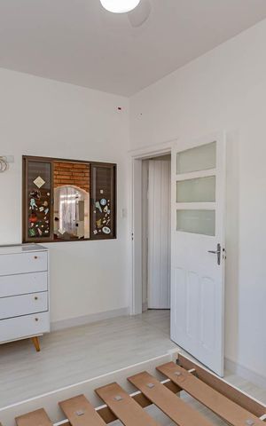 Casa à venda com 120m², 2 quartos e 2 vagasSuite
