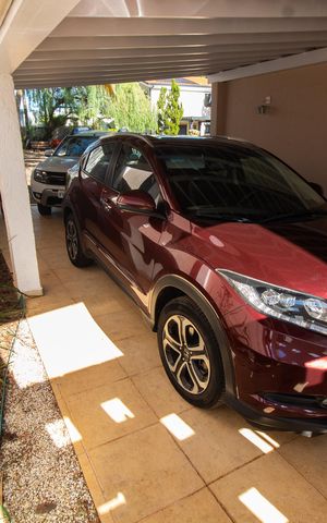 Casa de condomínio à venda com 275m², 4 quartos e 4 vagas Casa de condomínio à venda com 275m², 4 quartos e 4 vagasGaragem