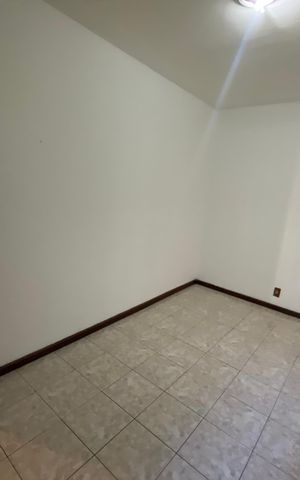 Casa à venda com 280m², 5 quartos e 1 vaga Casa à venda com 280m², 5 quartos e 1 vagaQuarto 2