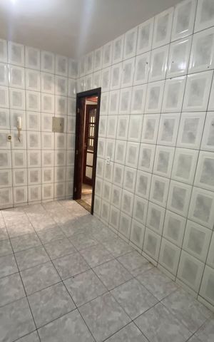 Casa à venda com 280m², 5 quartos e 1 vaga Casa à venda com 280m², 5 quartos e 1 vagaCozinha
