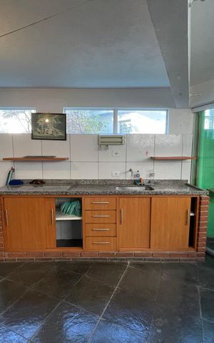 Casa de condomínio à venda com 137m², 4 quartos e 5 vagas Casa de condomínio à venda com 137m², 4 quartos e 5 vagasÁrea comum