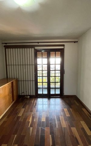 Casa de condomínio à venda com 137m², 4 quartos e 5 vagas Casa de condomínio à venda com 137m², 4 quartos e 5 vagasQuarto 4