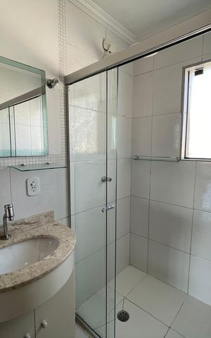 Casa de condomínio à venda com 137m², 4 quartos e 5 vagas Casa de condomínio à venda com 137m², 4 quartos e 5 vagasBanheiro 4