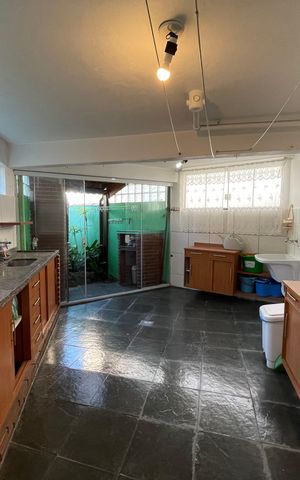 Casa de condomínio à venda com 137m², 4 quartos e 5 vagas Casa de condomínio à venda com 137m², 4 quartos e 5 vagasÁrea comum