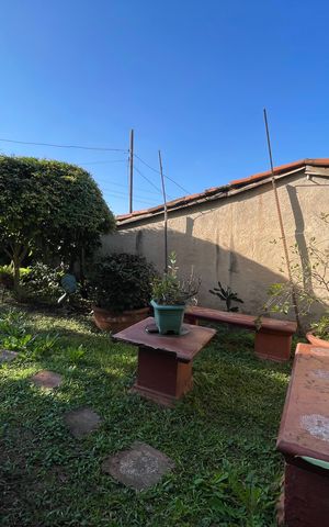 Casa de condomínio à venda com 137m², 4 quartos e 5 vagas Casa de condomínio à venda com 137m², 4 quartos e 5 vagasÁrea comum