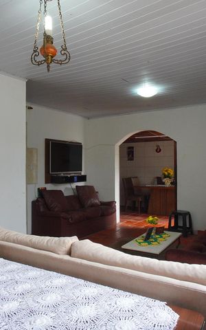 Casa à venda com 116m², 3 quartos e 2 vagasSala