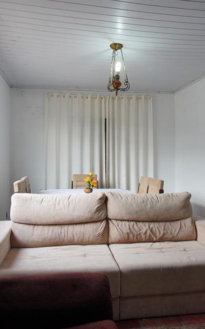Casa à venda com 116m², 3 quartos e 2 vagasSala