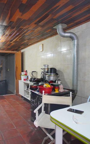 Casa à venda com 116m², 3 quartos e 2 vagasCozinha