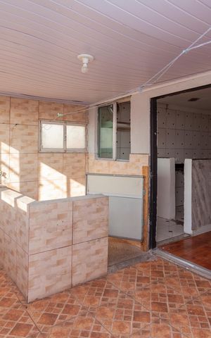 Casa para alugar com 60m², 2 quartos e sem vagaÁrea de Serviço