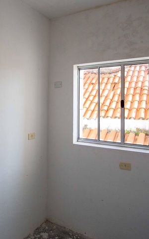 Casa à venda com 230m², 4 quartos e 2 vagasQuarto 