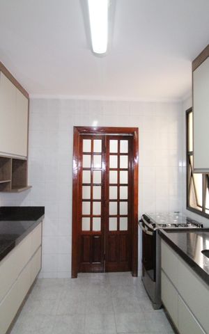 Apartamento para alugar com 115m², 4 quartos e 2 vagasCozinha