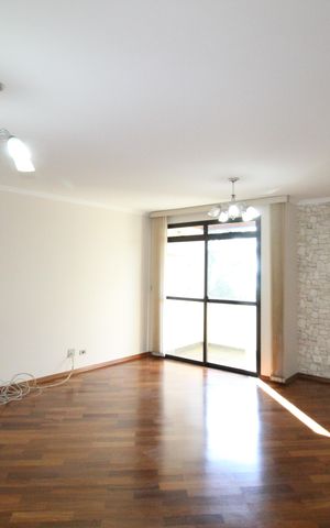 Apartamento para alugar com 115m², 4 quartos e 2 vagasSala