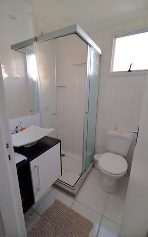 Apartamento à venda com 48m², 2 quartos e 1 vaga Apartamento à venda com 48m², 2 quartos e 1 vagaBanheiro