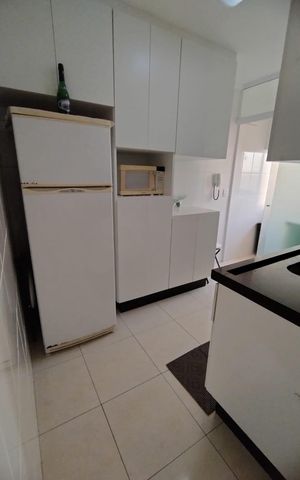 Apartamento à venda com 48m², 2 quartos e 1 vaga Apartamento à venda com 48m², 2 quartos e 1 vagaCozinha
