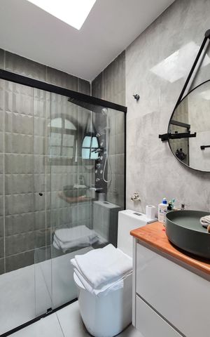 Casa à venda com 182m², 3 quartos e 2 vagasBanheiro Social