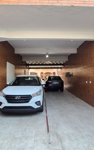 Casa à venda com 182m², 3 quartos e 2 vagasGaragem
