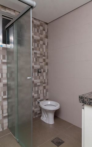 Apartamento à venda com 90m², 3 quartos e 1 vaga Apartamento à venda com 90m², 3 quartos e 1 vagaBanheiro
