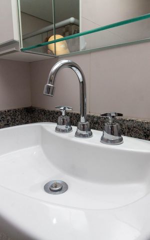 Apartamento à venda com 90m², 3 quartos e 1 vaga Apartamento à venda com 90m², 3 quartos e 1 vagaBanheiro