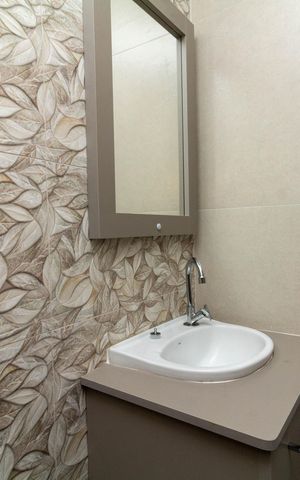 Apartamento à venda com 90m², 3 quartos e 1 vaga Apartamento à venda com 90m², 3 quartos e 1 vagaBanheiro de Serviço