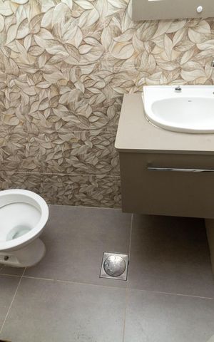 Apartamento à venda com 90m², 3 quartos e 1 vaga Apartamento à venda com 90m², 3 quartos e 1 vagaBanheiro de Serviço