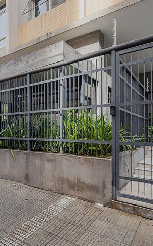 Apartamento à venda com 165m², 3 quartos e 2 vagasFachada