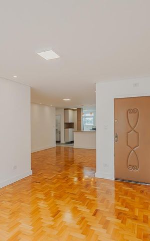 Apartamento à venda com 165m², 3 quartos e 2 vagasSala