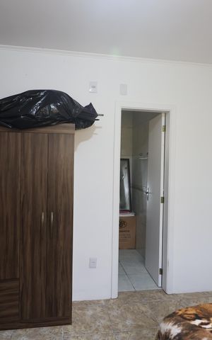 Casa à venda com 156m², 4 quartos e 4 vagasSuite