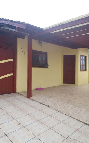Casa à venda com 156m², 4 quartos e 4 vagasÁrea externa