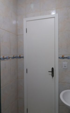 Casa à venda com 156m², 4 quartos e 4 vagasBanheiro