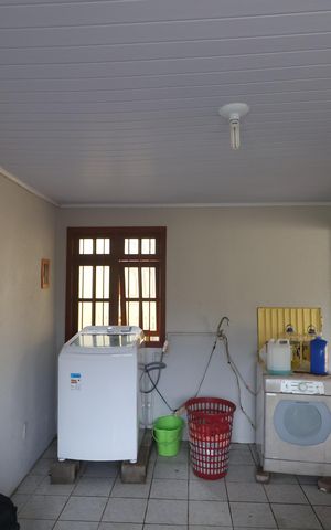 Casa à venda com 156m², 4 quartos e 4 vagasÁrea de Serviço