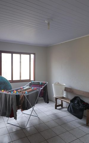 Casa à venda com 156m², 4 quartos e 4 vagasÁrea de Serviço