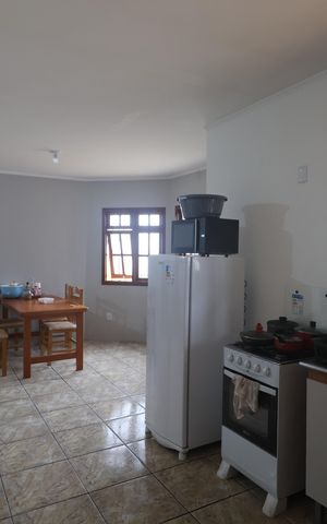 Casa à venda com 156m², 4 quartos e 4 vagasCozinha