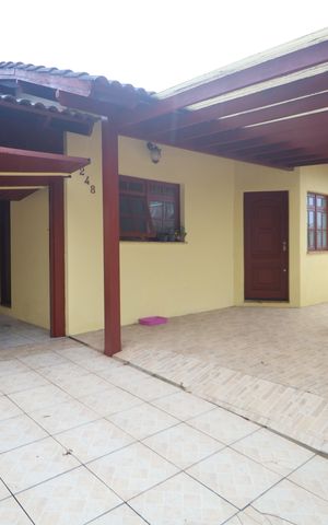 Casa à venda com 156m², 4 quartos e 4 vagasÁrea externa