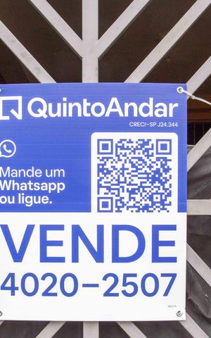 Casa à venda com 304m², 3 quartos e 4 vagasPlaquinha