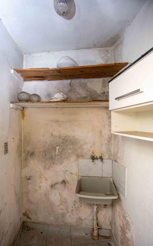 Casa à venda com 304m², 3 quartos e 4 vagasÁrea de Serviço Casa 2